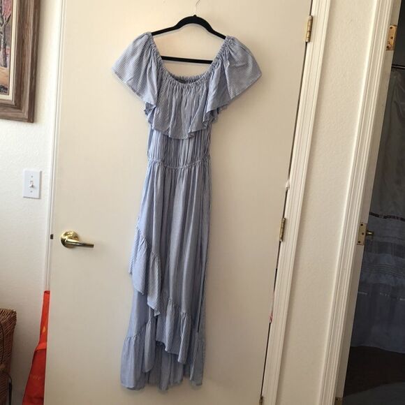 Sans Souci Stripe Off The Shoulder Maxi Dress Size M Blue/white Gently Used - Picture 1 of 5
